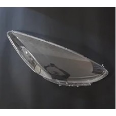 Стекло фары Mazda 2 DE (2007-2014).правое. Стекло фары Mazda 2 DE (2007-2014).правое.