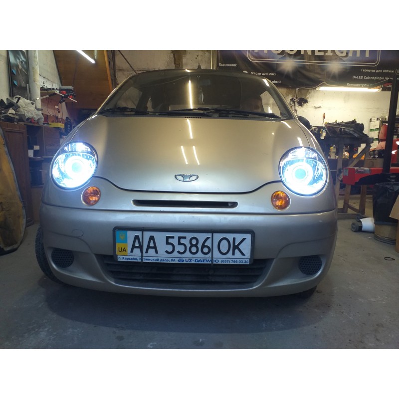 УСТАНОВКА ЛИНЗ NISSAN MICRA